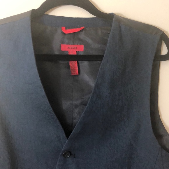 Alfani Navy Blue 5-Button Fully-lined Vest Size XL - Picture 1 of 6